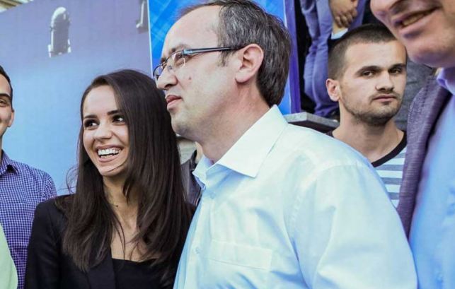 Avdullah Hoti beson se Rugova nuk do ta votojë Haradinajn për kryeministër