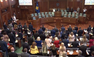 Ju nuk e doni Kosovën, ju i doni paratë dhe pasurinë e saj!