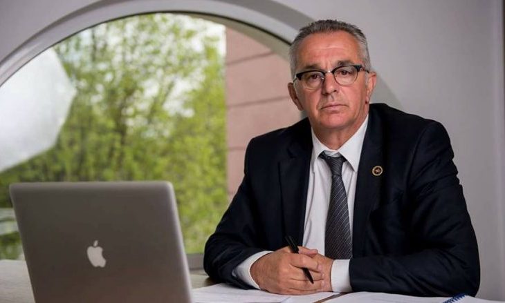 Tri prioritetet për Rugovën nga kandidati i AAK-së për kryetar të Pejës