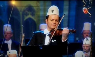 Shkëlzen Doli sjellë përsëri Filarmoninë e Vjenës në Tiranë