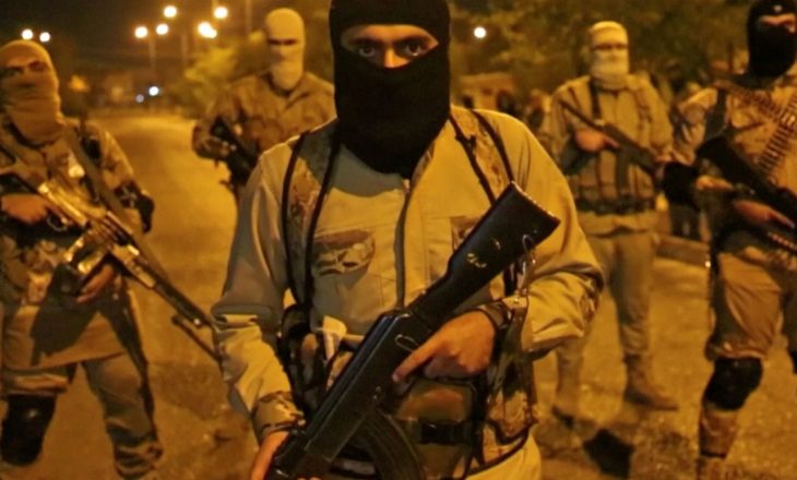 Bie forca e terroristëve të ISIS