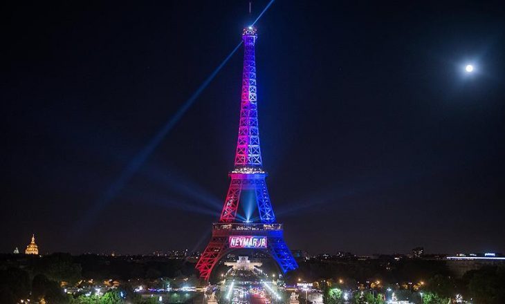 Kulla Eifel ndriçohet për Neymar