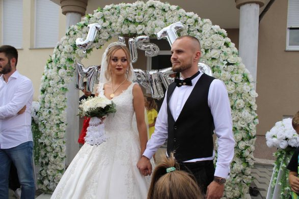 Largohen nga kampioni i Kosovës, martohen në Gjermani