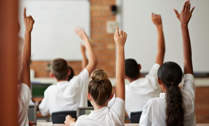 Çdo i pesti fëmijë është përjashtuar nga shkolla për sjellje të këqija seksuale