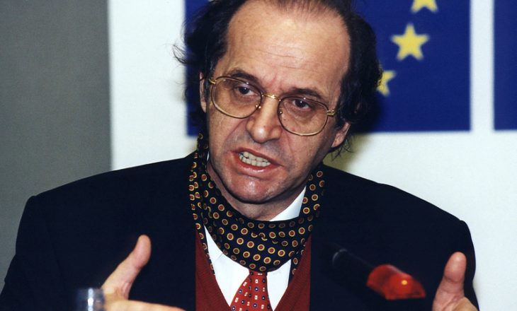 Televizioni francez në vitin 1989: Vetëm Rugova rrezikoi të fliste me ne
