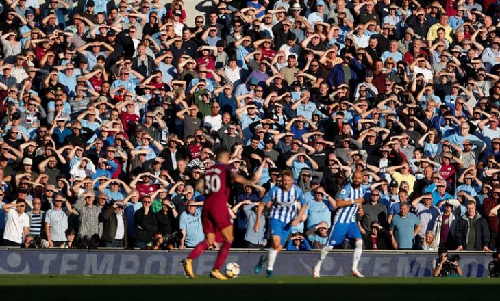 VIDEO: Autogol qesharak i futbollistit të Brighton ndaj Manchester Cityt