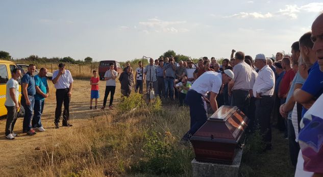 Aksidenti me veturë në Podujevë: Familja e viktimës falë gjakun