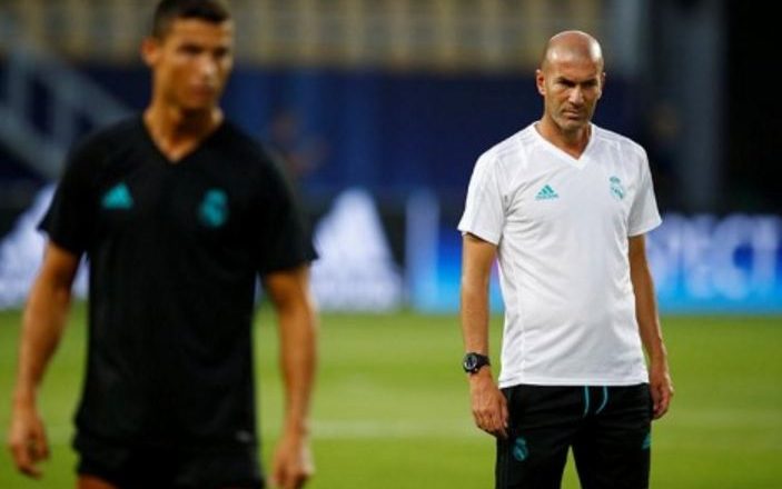 “Jemi bij kurvash të zotë” – mënyra e Zidane për t’i motivuar lojtarët [video]