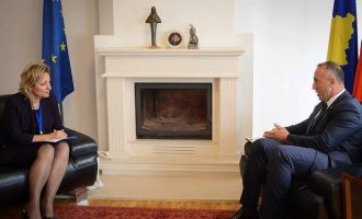 Nuk ka viza pa demarkacion –  BE-ja demanton kryeministrin