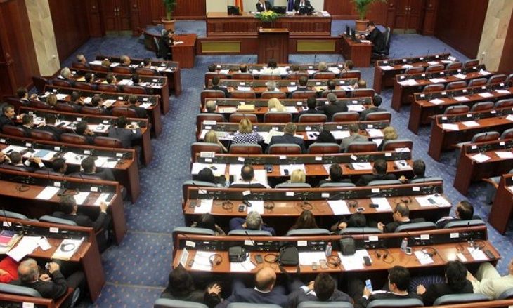 Deputetët sot debatojnë për ligjin e gjuhëve në Maqedoni