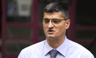 Rikalo shpërfill dy vendime gjyqësore