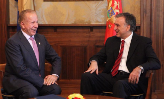 Pacolli “fsheh” diskutimin për demarkacionin me krerët malazez