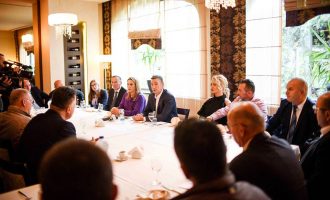  Veseli: Nga janari 2018 nuk do të ketë mjekë të papunë në Kosovë