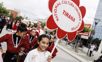 500 fëmijë pjesëmarrës në “Ylberin e Prishtinës”