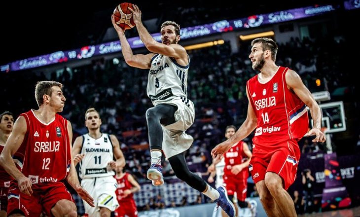 Slovenia gjunjëzon Serbinë për triumfin historik në EuroBasket