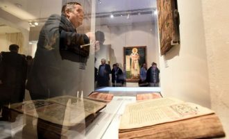 Akademia serbe ekspozon trashëgiminë kulturore të Kosovës