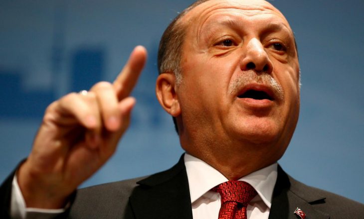 Gazetari gjerman që po mbahet në burgjet turke: Ju rrëfej pse Erdogani është frikacak