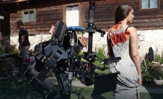 Serbët dhe rusët bëjnë film për UÇK-në