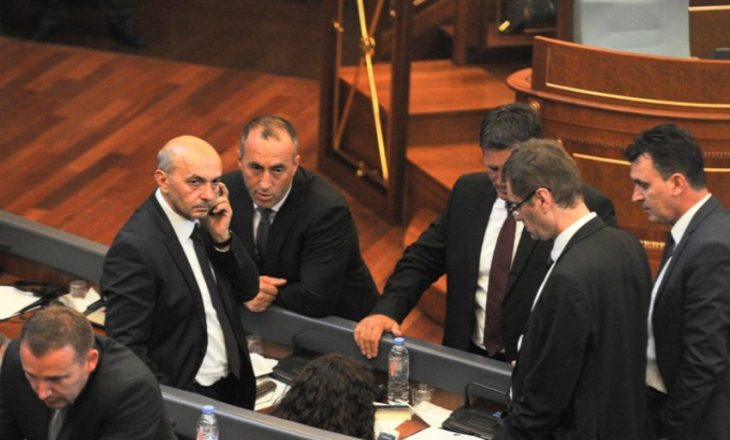 “Kur të duam e rrëzojmë Qeverinë” – Kërcënimi i Mustafës për Haradinajn