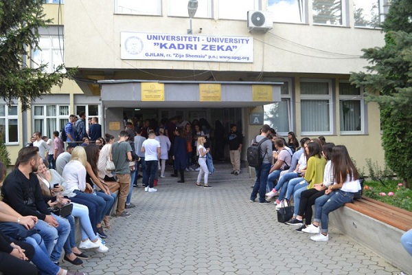 Universiteti “Kadri Zeka” ka hapur konkursin për nëntë programe studimore