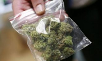 Policia gjen tri qese me marihuanë në Prishtinë