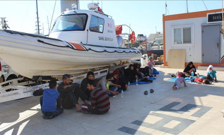 Ndalohen 126 migrantë në Turqi