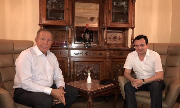 LDK dhe Vetëvendosje e ftojnë Pacollin, ai thotë se do shkojë me Haradinajn