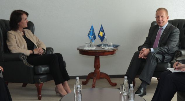 Pacolli pranon se liberalizimi i vizave mbetet problem real