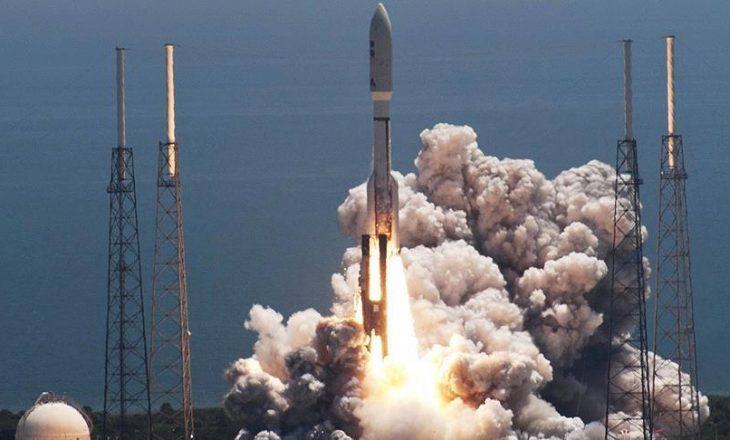 SHBA lanson satelit zbulues