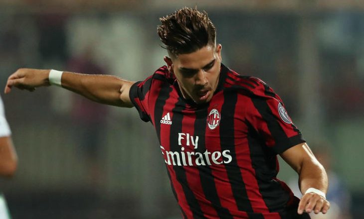 Milan shënon tre gola të shpejtë