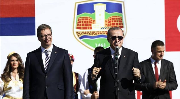 Erdogani në Sanxhak fajëson “fuqitë e huaja” për të gjitha vuajtjet e Ballkanit