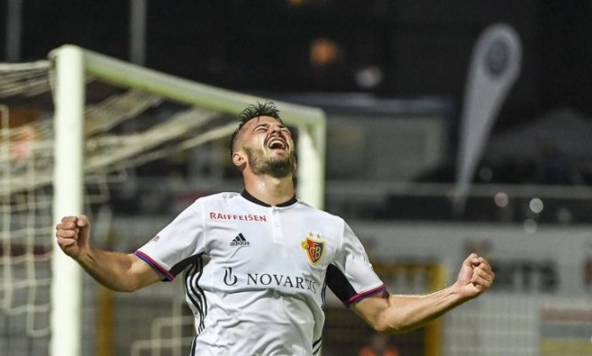 VIDEO: Ajeti shënon gol tek skuadra e re   