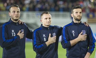 Futbollisti që braktisi Kosovën arrin shifra historike në Australi