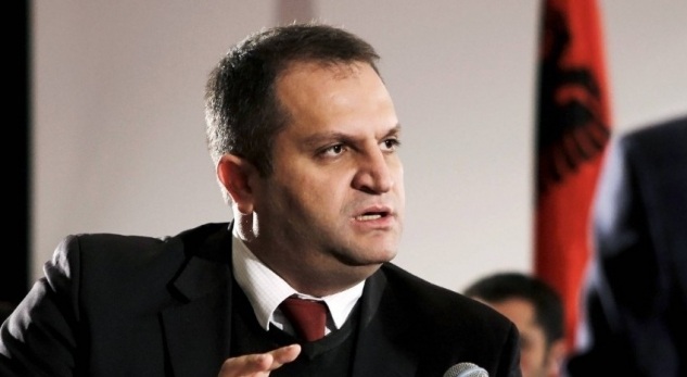Shpend Ahmeti injoron perplasjet në VV, flet për certefikimin e zgjedhjeve