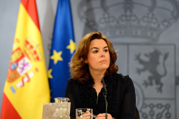 Kontrolli i Katalonjës në duart e zëvendëses së Rajoy-t