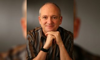 Ka ndërruar jetë albanologu i shquar Robert Elsie