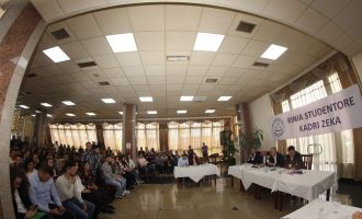 Rexhep Kadriu premton punësimin e 1200 studentëve