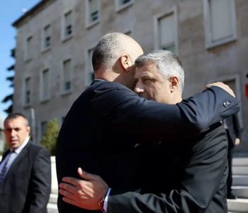 Mbikalimet dhe kufijtë e Shqipërisë