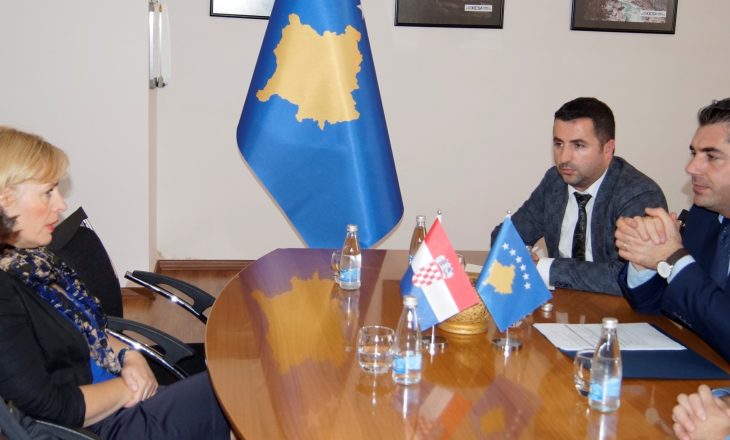 Ministri Hasani merr mbështetjen e Kroacisë – Premton mbështetje për investitorët kroat