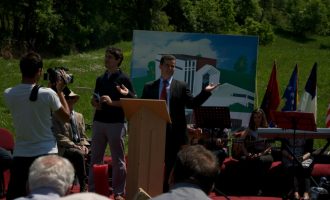 Deklarata qesharake nga pastori protestant: Martohuni sa më shumë ta pengojmë LGBTI