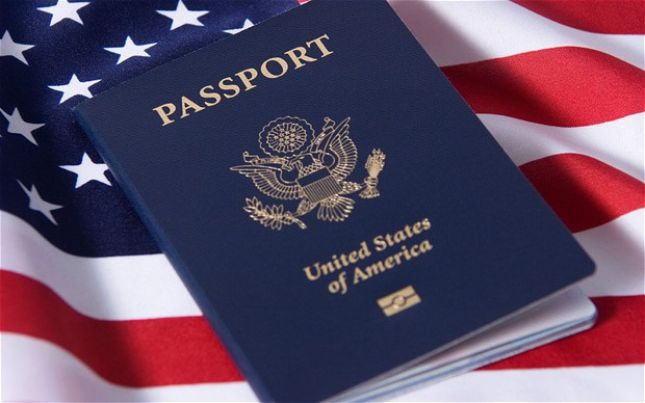 Politika e re e emigracionit në ShBA, si do ta pësoni nëse shkoni turist dhe martoheni