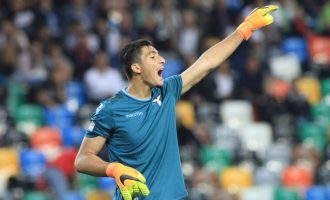 Southampton interesohet për shërbimet e Strakoshës