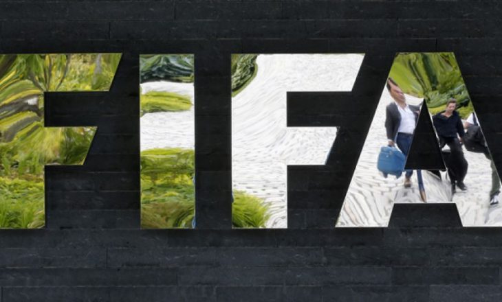 Skandali i FIFA-s: Fillon procesi gjyqësor për tre ish-zyrtarë të lartë