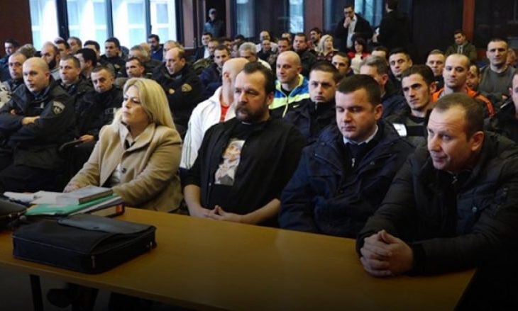 Familjarët i presin të pafajshmit e ”Grupit të Kumanovës” (Video)