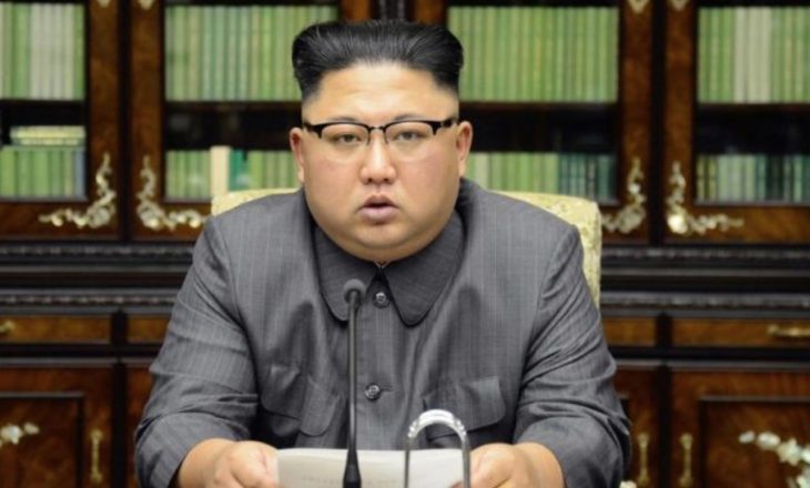Shoku Kim ka një ftesë për Putinin: Jemi gati të godasim Amerikën me bërthamoren