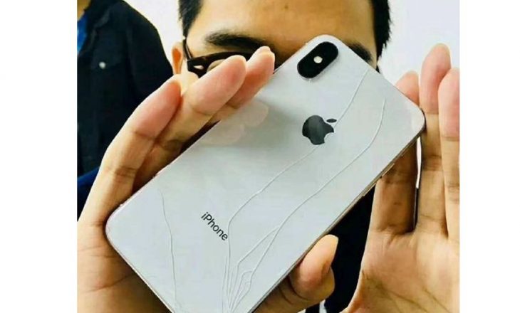 “Revoltohen” blerësit e iPhone X – pajisja ka një defekt