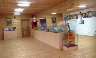 Ministria zvarrit kthimin e gjësendeve të Jusuf Gërvallës në Kosovë