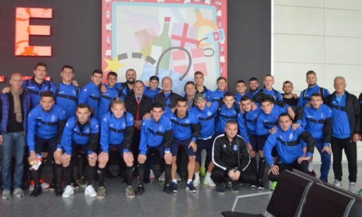 Lojtarët e Kosovës nisen drejt Azerbejxhanit