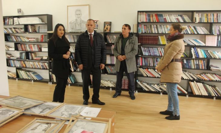 Lladrovci rifunksionalizon dy biblioteka të komunës së Drenasit