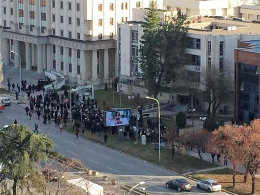 Protesta në Maqedoni për arrestimet